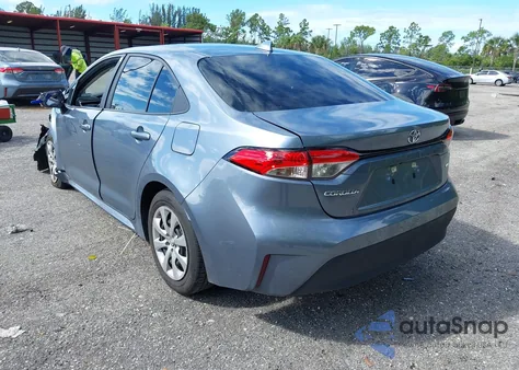 2024 Toyota Corolla Le z USA, uszkodzony, nr VIN 5YFB4MDE7RP172474